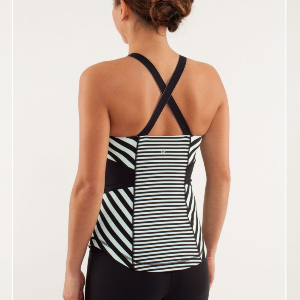Lululemon work it out tank - Picture 2 of 4